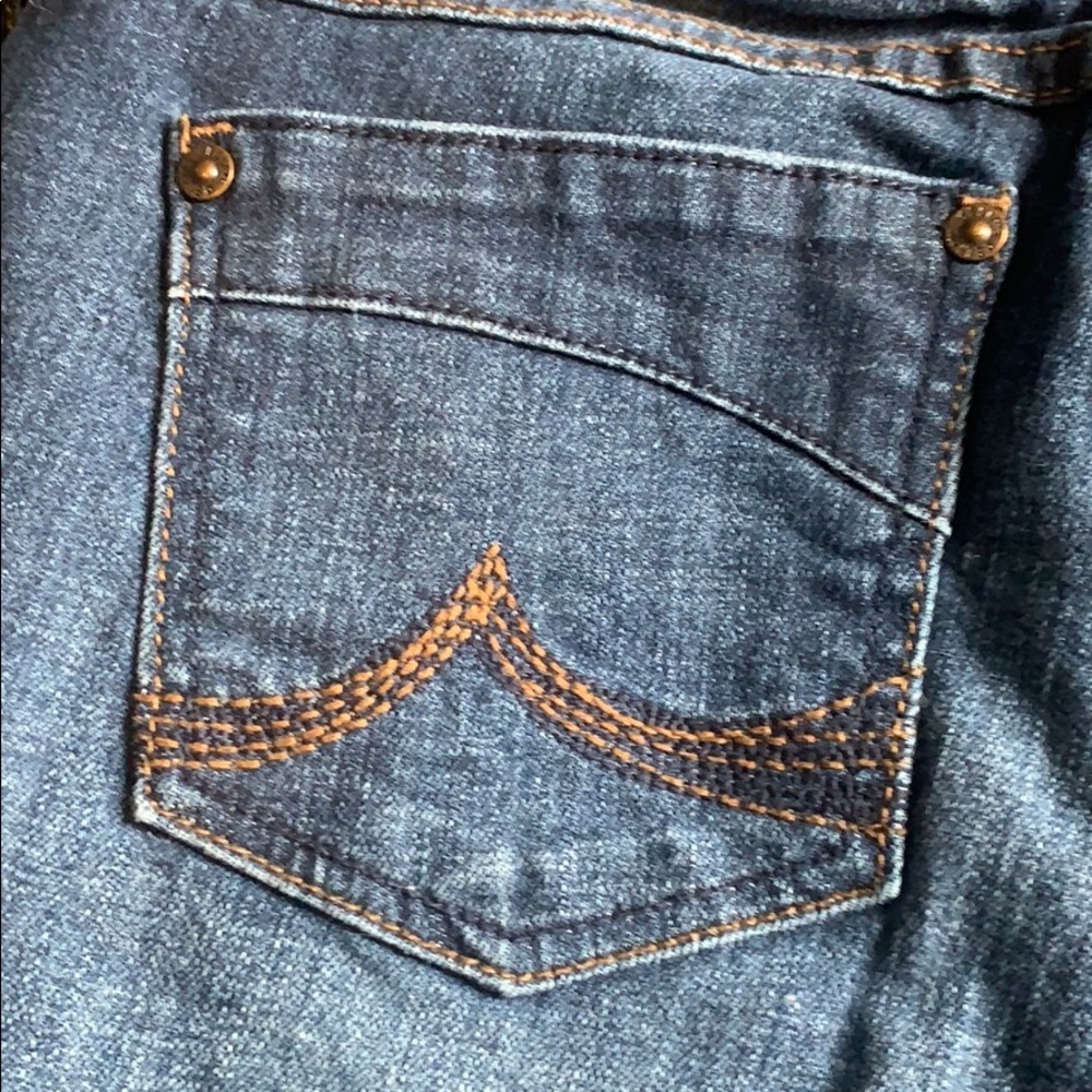 Delias Morgan Jeans - Picture 4 of 5